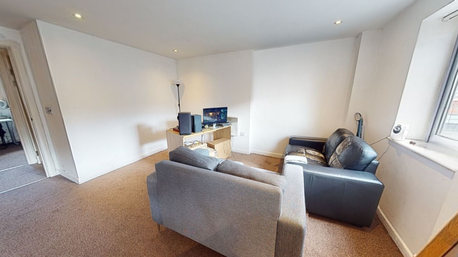 Flat 2.4 Cymbeline House, 26 Shakespeare Street, Nottingham, NG1 4FQ